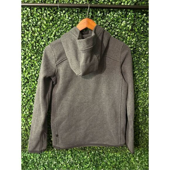 Lululemon Women's Its Fleecing Cold Pullover Heathered Black / Black Size 2 - Picture 3 of 4